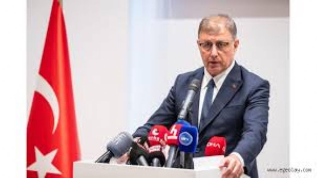 MEB Bakan� Tekin'e �zmir'den Verilen Cevap...