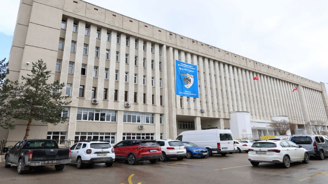 Ekici�nin Erzurumspor Futbol Kul�b��ne Destek Mesaj�