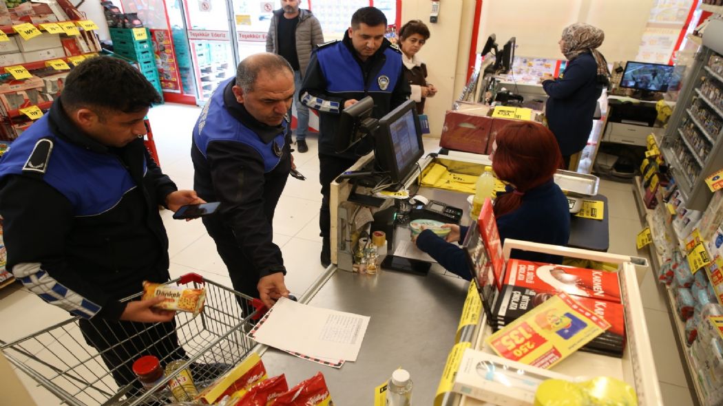 �i�li Belediyesi Zab�tas�ndan Ramazan�da S�k� Denetim