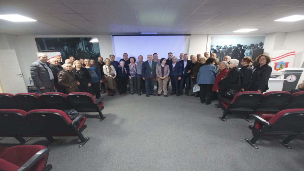 YUNAN�STAN�DAK� T�RK M�MAR� ESERLER� YOK ED�L�YOR