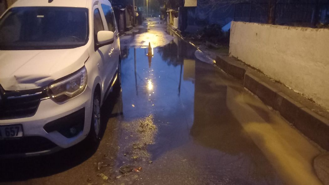 YA�MUR SU BASKINLARI ���L� AHMET EFEND� MAHALLES�N�N KADER� OLDU!