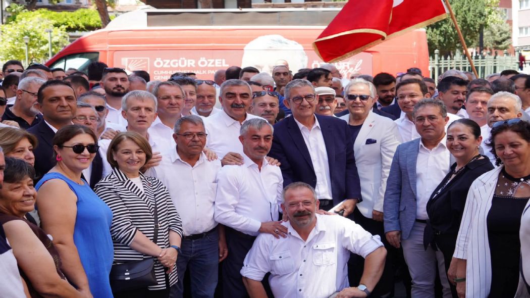 Ayval�k Belediye Ba�kan� Mesut Ergin CHP'den �stifa Etti