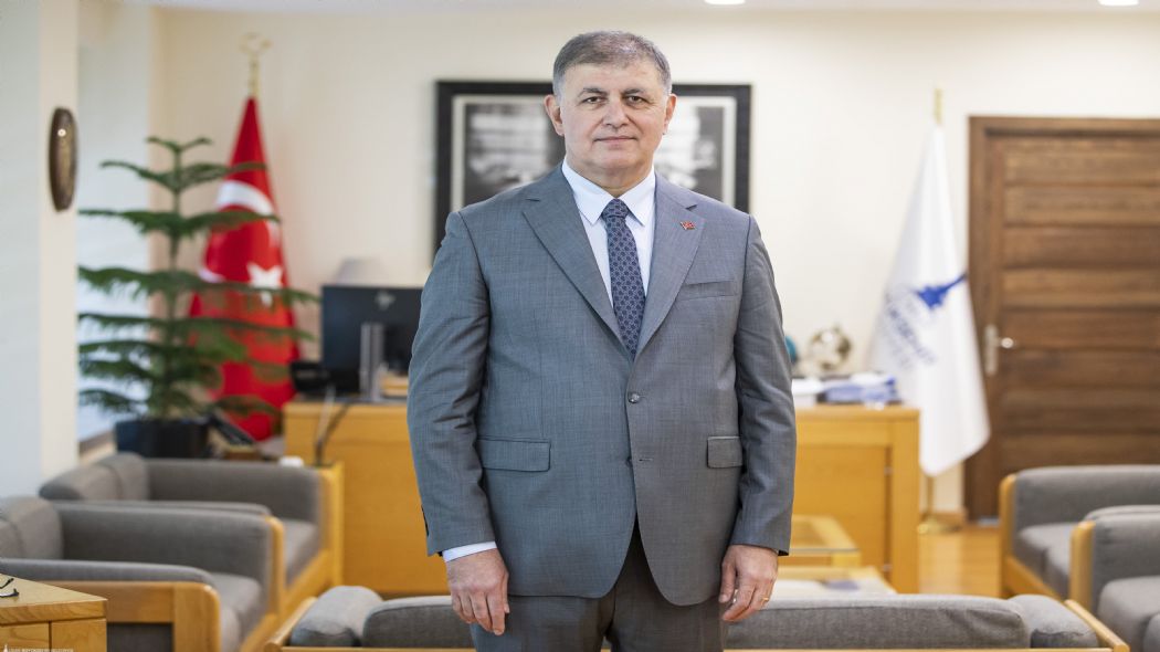Bakan Tugay: Belediyeyi bte disiplinsizlii iinde brakamam